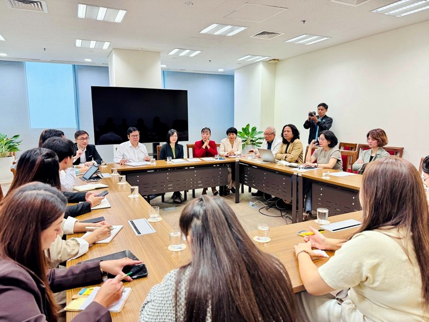 ສື່ມວນຊົນລາວຖອດບົດຮຽນຢູ່ ສສ ຫວຽດນາມ