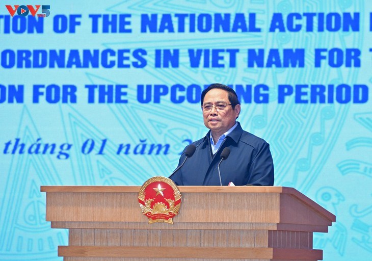 ຮອດປີ 2045 ຫວຽດນາມ ທໍາຄວາມ​ສະ​ອາດ​ເນື້ອ​ທີ່​ດິນ​ຖືກ​ມົນ​ລະ​ພິດ​ຈາກ​ລະ​ເບີດ​ໃຫ້​ສຳ​ເລັດ​ໂດຍ​ພື້ນ​ຖານ