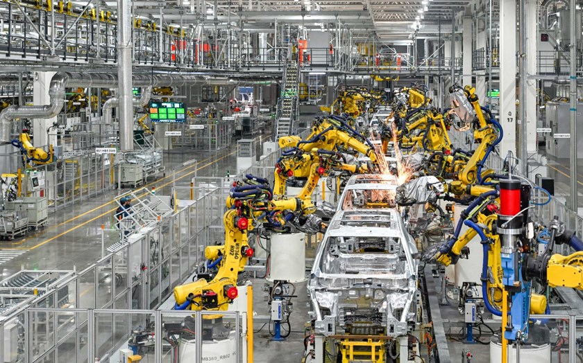 ການ​ຜະ​ລິດ ແລະ​ ​ຈຳ​ໜ່າຍ​ລົດ​​ຍົນ​ຂອງ​ຈີນ ​​ສ້າງ​ສະ​ຖິ​ຕິ​ໃໝ່​ໃນ​ປີ 2025