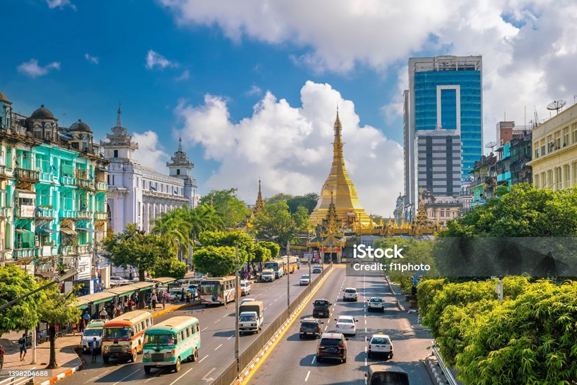 ມຽນມາ ສົ່ງອອກຢາງພາລາຫຼາຍກວ່າ 200,000 ໂຕນ