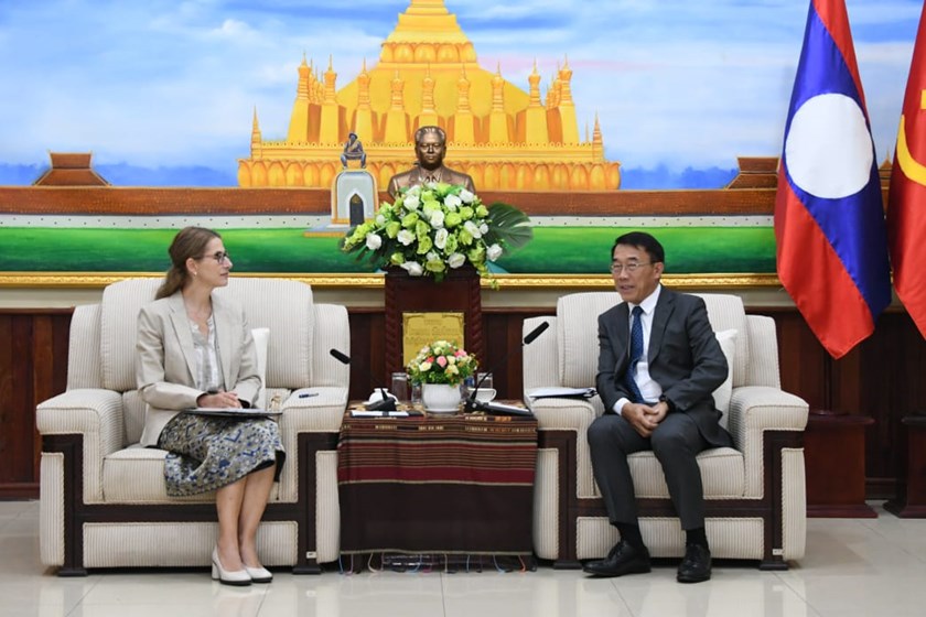 ຫົວໜ້າຄະນະພົວພັນຕ່າງປະເທດສູນກາງພັກ ຕ້ອນຮັບທ່ານທູດຕວັກກີ