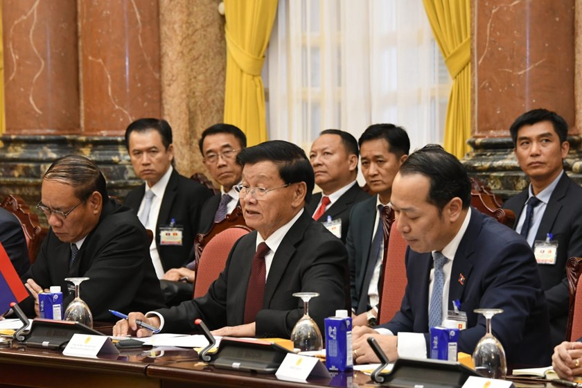 ປະທານປະເທດ ລາວ ແລະ ຫວຽດນາມ ພົບປະສອງຝ່າຍ