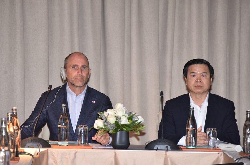 ສະວິດເຊີແລນ ສະໜັບສະໜູນ ສ້າງຄວາມເຂັ້ມແຂງ ການຄຸ້ມຄອງ ສຳປະທານດິນ ເພື່ອການເຕີບໂຕທີ່ຍືນຍົງ ຢູ່ ສປປ ລາວ