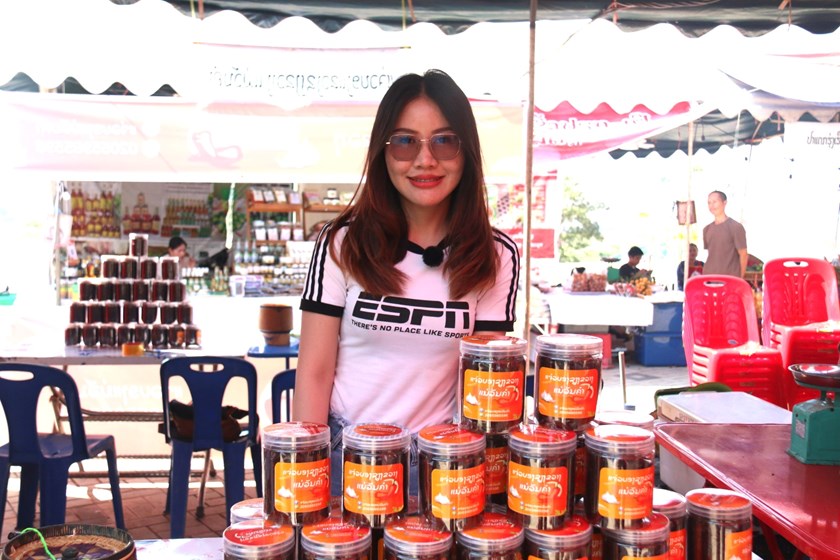 ແຈ່ວບອງຊຽງຂວາງແມ່ວັນຄຳ ຮັກສາລົດຊາດເອກະລັກແຈ່ວບອງຊຽງຂວາງແທ້ 100%