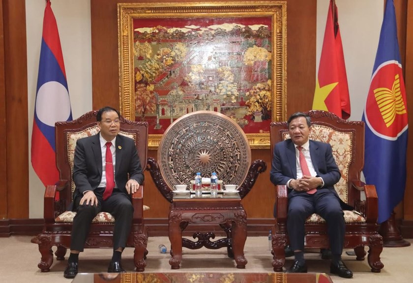 ຄະນະນຳ ສນຊ ອວຍພອນວັນສ້າງຕັ້ງພັກກອມມູນິດຫວຽດນາມ ຄົບຮອບ 96 ປີ