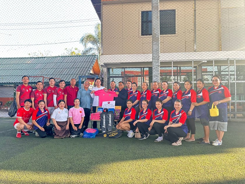 ວາລະສານອະລຸນໃໝ່ ແລະ ໂຮງພິມແຫ່ງລັດ ຈັດກິດຈະກໍາແຂ່ງຂັນກິລາບານເຕະມິດຕະພາບ