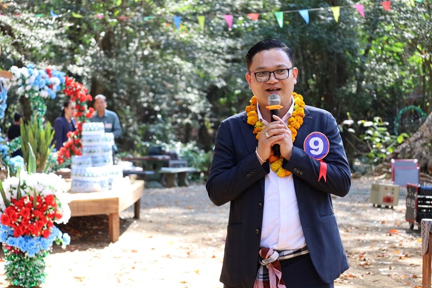 ທ່ານ ສົມວິໄຊ ວົງທິລາດ ຜູ້ສະໝັກນໍ້າເບີ 9 ຍິນດີເປັນຂົວຕໍ່ໃຫ້ປະຊາຊົນຖ້າໄດ້ຮັບຄວາມໄວ້ວາງໃຈຖຶກເລືອກເປັັນ ສສຊ