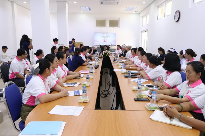 ໂຮງໝໍແຂວງວຽງຈັນ ເປັນໂຮງໝໍຕົວແບບການລ້ຽງລູກດ້ວຍນົມແມ່