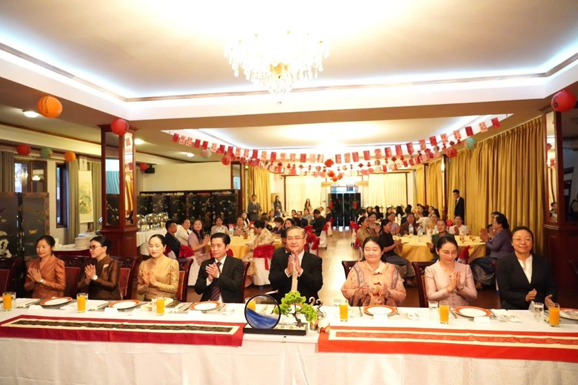 ສະຖານກົງສູນໃຫຍ່ ສປ ຈີນ ປະຈໍາ ພາກເໜືອ ແຂວງຫຼວງພະບາງ ສະຫຼອງ ວັນແມ່ຍິງສາກົນ