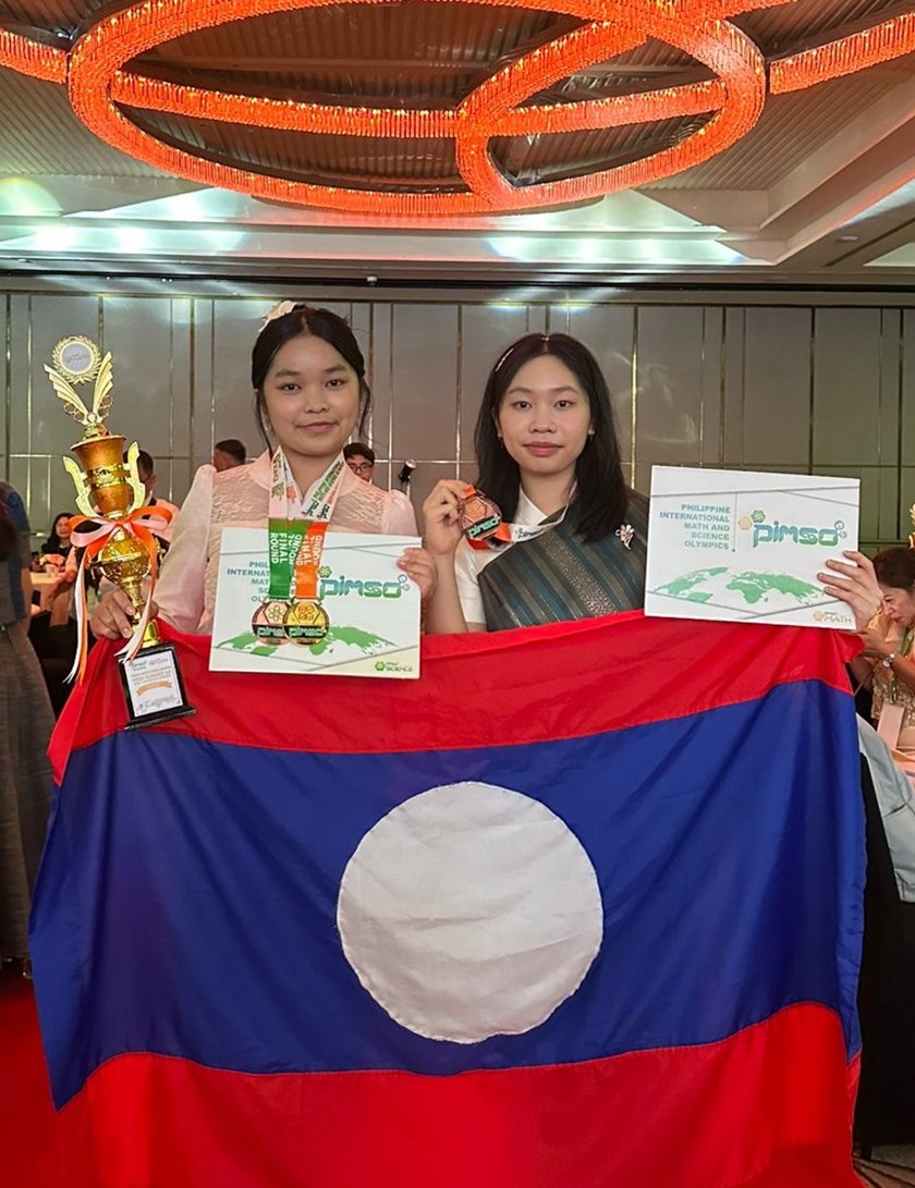 ນາງ ພອນລິສາ ສິນລະປະກິດ ໄດ້ຫຼຽນຄຳ ງານໂອແລັມປິກແຂ່ງຂັນ ວິຊາຄະນິດສາດ