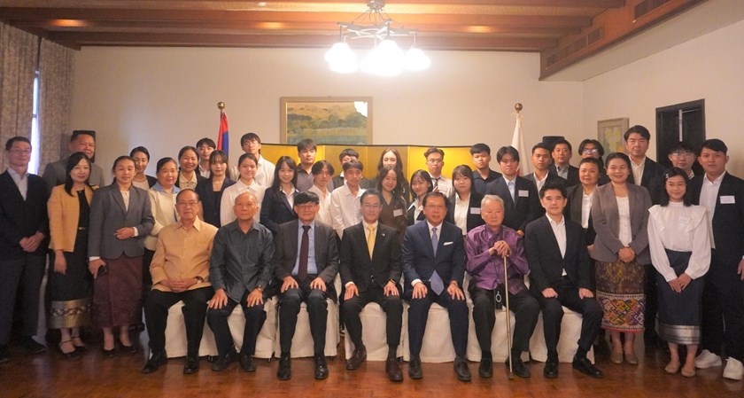 ນັກສຶກສາລາວ 18 ຄົນໄດ້ຮັບທຶນໄປສຶກສາຕໍ່ທີ່ປະເທດຍີ່ປຸ່ນ