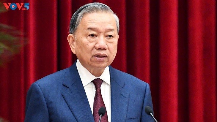 ທ່ານ ໂຕເລິມ ປາຖະໜາໃຫ້ທົ່ວພັກ ທົ່ວປວງຊົນ ຢຶດໝັ້ນສອງເປົ້າໝາຍຍຸດທະສາດ 100 ປີ