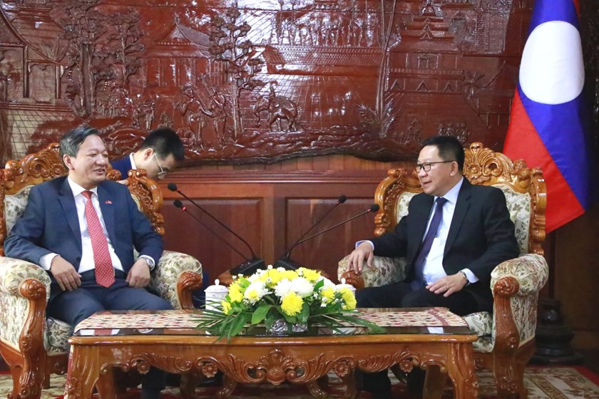 ທ່ານ ລິນຄຳ ດວງສະຫວັນ ຕ້ອນຮັບ ທູດ ສສ ຫວຽດນາມ