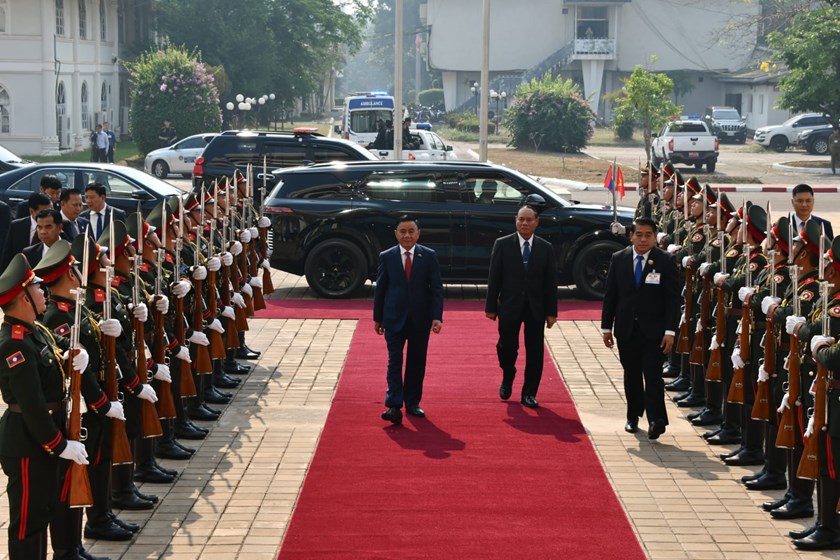 ຜູ້ປະຈໍາການຄະນະເລຂາທິການສູນກາງພັກກອມມູນິດຫວຽດນາມ ຢ້ຽມຢາມ ສປປ ລາວ ຢ່າງເປັນທາງການ