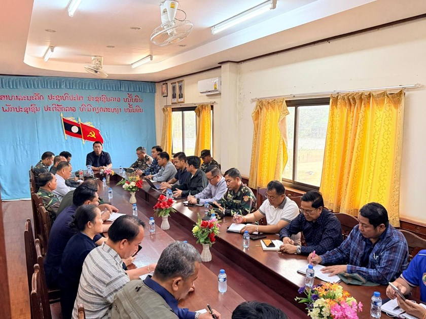 ຕິດຕາມສະພາບການໄຟໄໝ້ລາມປ່າ ໃນເຂດພູເຂົາຄວາຍ