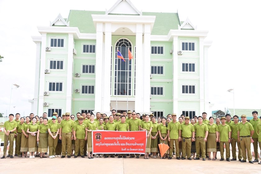 ກົມຕຳຫຼວດສະກັດກັ້ນ ແລະ ຕ້ານການຄ້າມະນຸດ ປູກຕົ້ນໄມ້ ໃນໂອກາດວັນປູກຕົ້ນໄມ້ແຫ່ງຊາດ