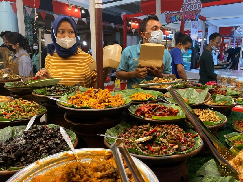 ອິນໂດເນເຊຍ ຍົກລະດັບໂຄງການອາຫານຟຣີ