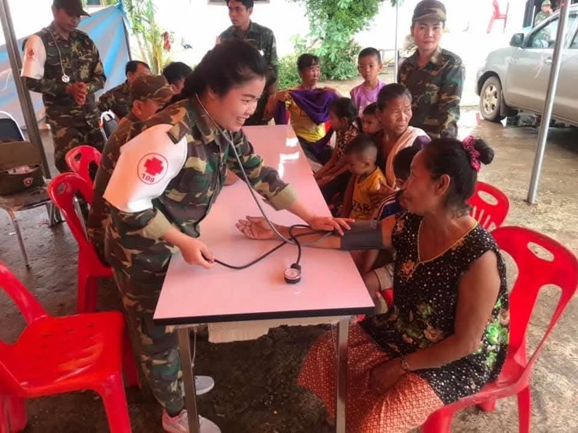 ປະຊາຊົນເປັນນໍ້າ ກອງທັບເປັນປາ ຮ່ວມສາຍສຳພັນສ້າງສາປະເທດຊາດ ມີຄວາມເຂັ້ມແຂງ ແລະ ໝັ້ນຄົງສີວິໄລ