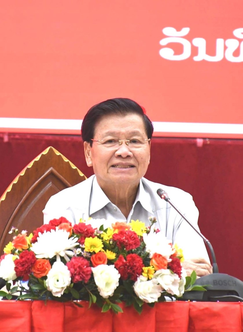 ເລຂາທິການໃຫຍ່​ ພົບປະ​ໂອ້ລົມ​ພະນັກງານ​ຫຼັກແຫຼ່ງ ແຂວງຈໍາປາສັກ