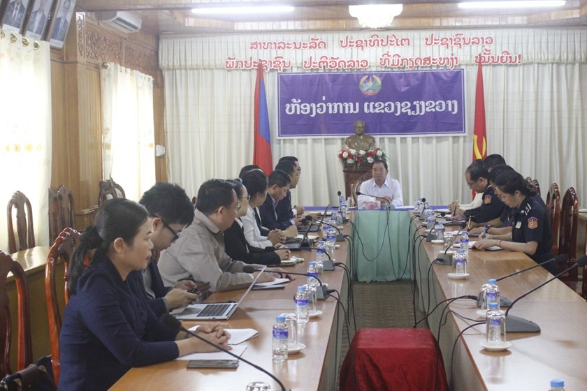 ຄະນະຮັບຜິດຊອບ ຊຸກຍູ້ ກວດກາ ຄຸນນະພາບແຮ່ທາດກ່ອນການສົ່ງອອກຢູ່ປາຍທາງ ທີ່ແຂວງຊຽງຂວາງ