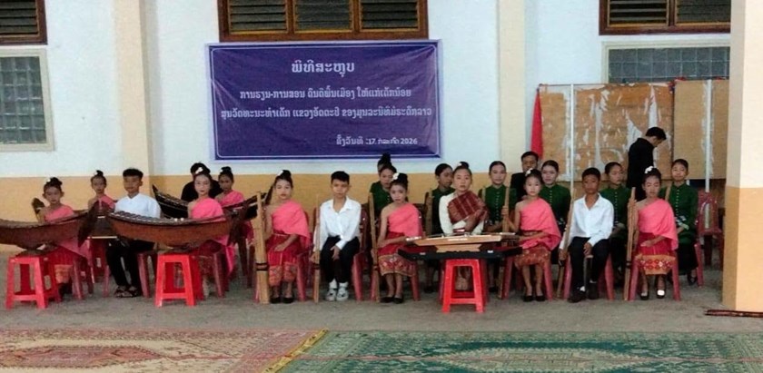 ສຳເລັດຊຸດອົບຮົມດົນຕີພື້ນເມືອງລາວ ໃຫ້ເດັກນ້ອຍສູນວັດທະນະທຳເດັກແຂວງອັດຕະປື