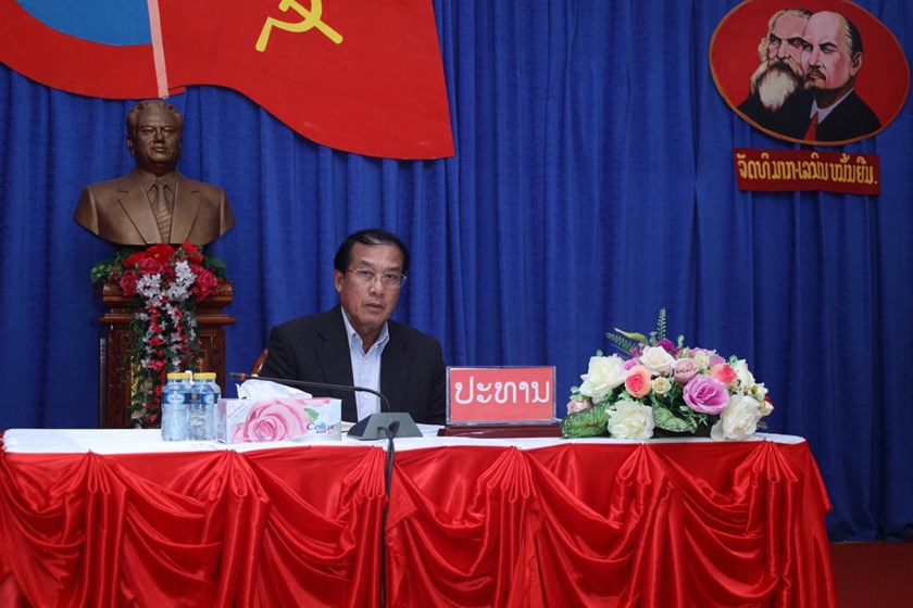 ສະຫາຍ ວັນໄຊ ພອງສະຫວັນ ເຄື່ອນໄຫວວຽກງານຢູ່ເມືອງຜົ້ງສາລີ