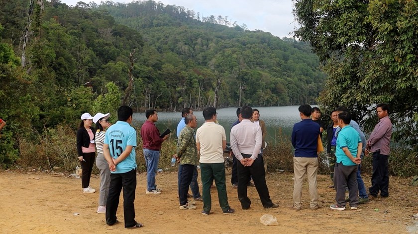 ຫາລື ຮ່າງລະບຽບ ໂຄງການຄຸ້ມຄອງ-ອະນຸລັກແຫຼ່ງນໍ້າເຂດໜອງຟ້າ