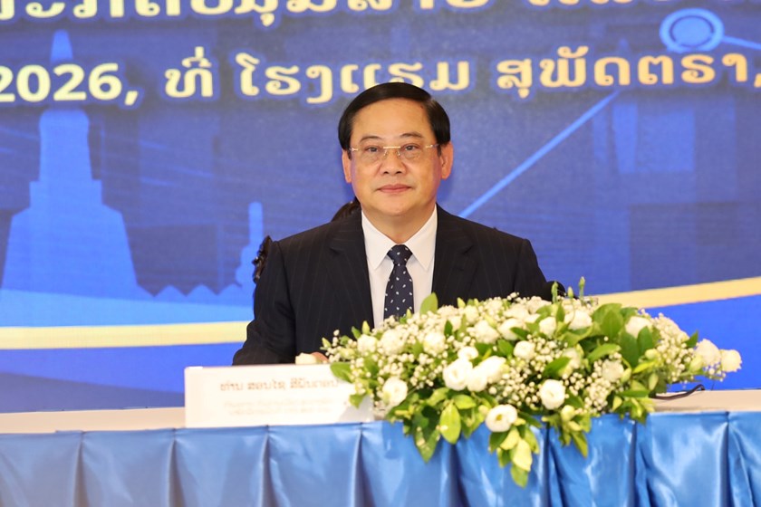 ນາຍົກລັດຖະມົນຕີ ໂອ້ລົມຕໍ່ກອງປະຊຸມສະຫຼຸບວຽກງານ 6 ເດືອນຕົ້ນປີ ສທໜລ