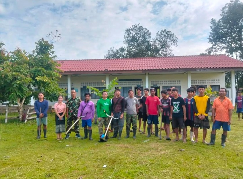 ຕາແສງໜອງງາ ສ້າງຂະບວນການ ອະນາໄມ ຕ້ອນຮັບສົກຮຽນໃໝ່