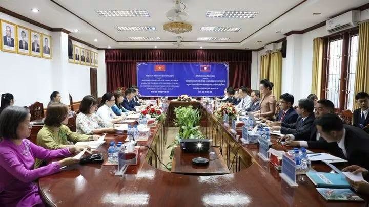 ບໍ່ແກ້ວ-ດຽນບຽນ ພົບປະແລກປ່ຽນບົດຮຽນ ຮ່ວມມືດ້ານການທ່ອງທ່ຽວ