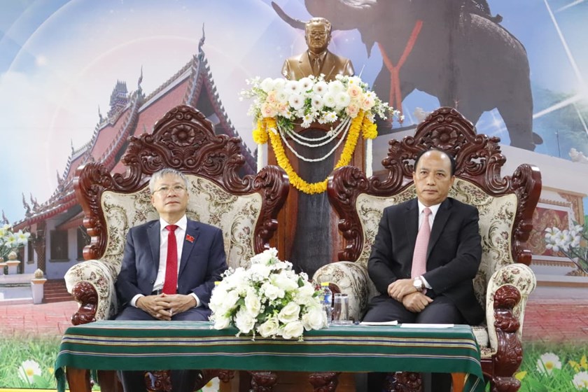 ເລຂາພັກແຂວງອັດຕະປື ຕ້ອນຮັບຄະນະຜູ້ແທນຂັ້ນສູງນະຄອນດາໜັງ