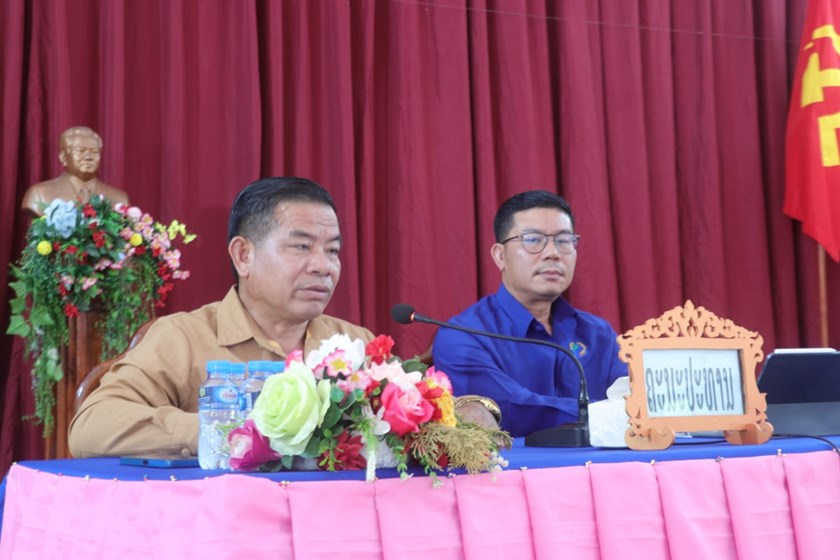 ຫົວໜ້າພະແນກ ອຄ ແຂວງອຸດົມໄຊ ຊຸກຍູ້ວຽກງານຮອບດ້ານຢູ່ເມືອງງາ