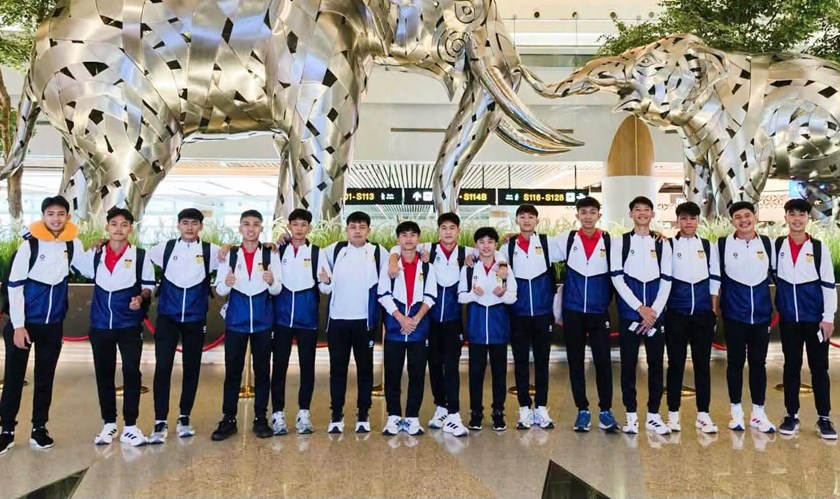ນັກກິລາທີມຊາດລາວ U15 ເຂົ້າຮ່ວມບານເຕະເຍົາວະຊົນໂລກ 2026 ທີ່ອາແຊັກໄບຊານ
