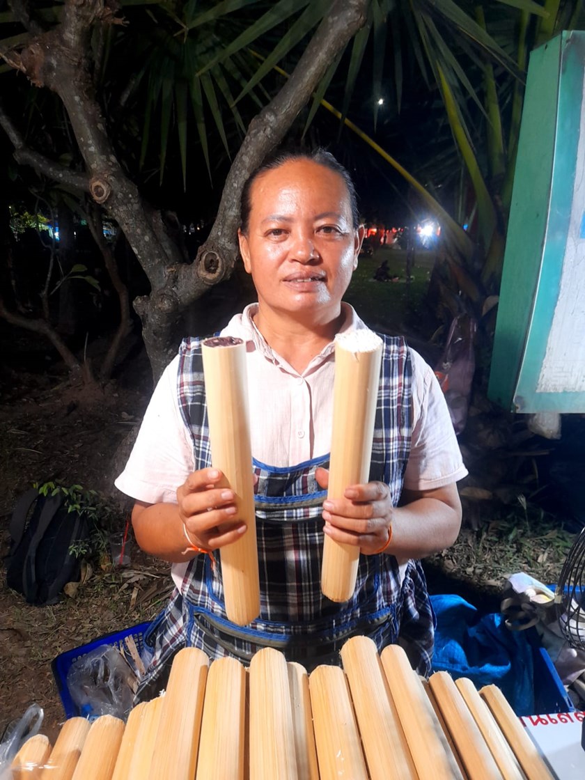 ຄົນລາວກັບເຂົ້າຫຼາມ ຍັງຄົງຄູ່ກັນມາໂດຍຕະຫຼອດ