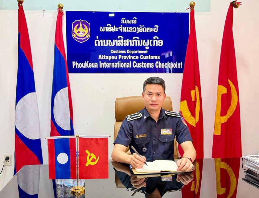 9 ເດືອນ ດ່ານພາສີສາກົນພູເກືອ ເກັບລາຍຮັບໄດ້ 200 ຕື້ກວ່າກີບ ເພີ່ມຂຶ້ນ 24.24%