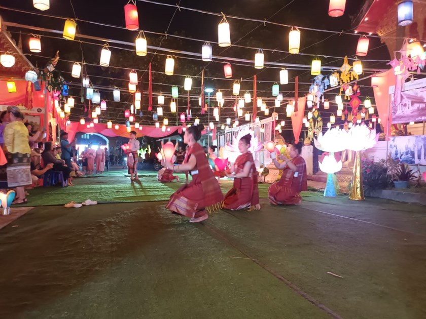 ສືບທອດ ແລະ ຮັກສາໄວ້ໄດ້ຮີດຄອງປະເພນີອັນດີງາມຂອງຊາດ