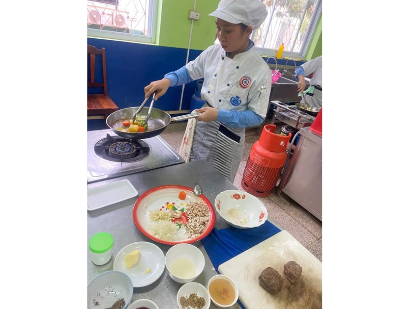 ສິ່ງທ້າທາຍ ໃນການພັດທະນາສີມືແຮງງານ