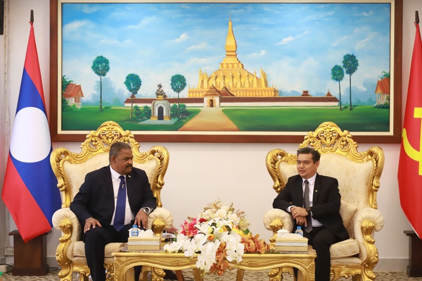 ຫົວໜ້າອົງການໄອຍະການປະຊາຊົນສູງສຸດ ຕ້ອນຮັບຜູ້ແທນສານປະຊາຊົນສູງສຸດ  ສ ກູບາ