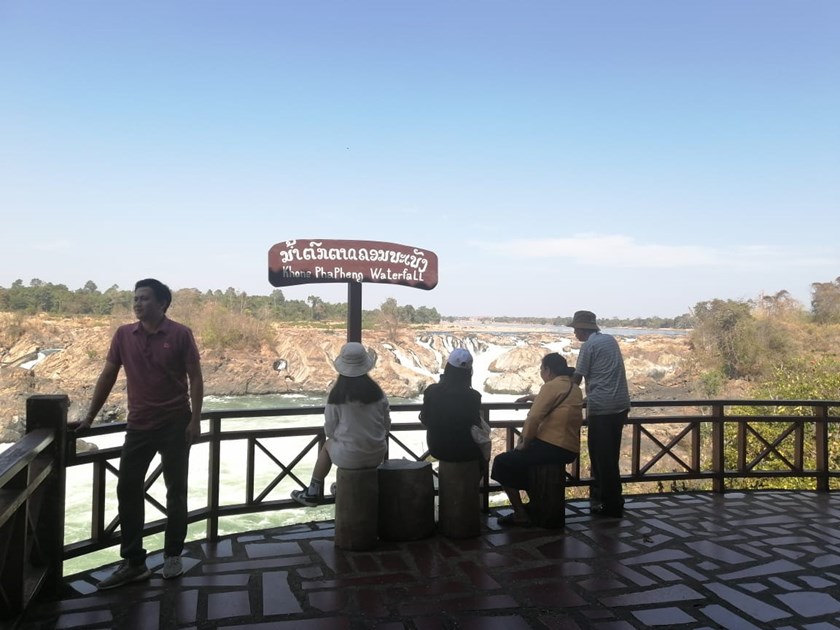 ປະທັບໃຈ ໄດ້ເຫັນເຂດດິນແດນພາກໃຕ້ຂອງລາວ <img src="http://tinyurl.com/fl4gg" height="1" width="1">