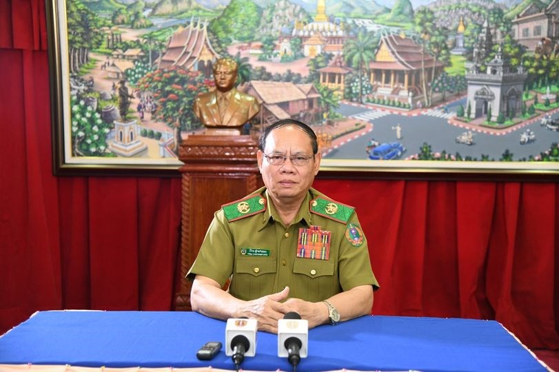 ສານຂອງ ສະຫາຍ ພົ.ອ ວິໄລ ຫຼ້າຄໍາຟອງ ກຳມະການກົມການເມືອງສູນກາງພັກ ຄະນະເລຂາທິການສູນກາງພັກ ຮອງນາຍົກລັດຖະມົນຕີ ລັດຖະມົນຕີກະຊວງປ້ອງກັນຄວາມສະຫງົບໃນໂອກາດວັນແຫ່ງຊາດຕ້ານຢາເສບຕິດວັນທີ 12 ຕຸລາ 2001-12 ຕຸລາ 2023 ຄົບຮອບ 22 ປີ