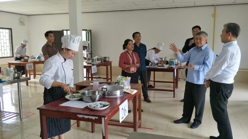 ກະຊວງ ຮສສ ພັດທະນາສີມືແຮງງານ ເພື່ອໃຫ້ຊາວໜຸ່ມໄດ້ຝຶກວິຊາຊີບ  ແລະ ມີວຽກເຮັດງານທຳ