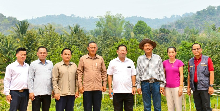 ສວນຖົ່ວລຽນພູຖໍ້າຄໍາ ຕົວແບບການປູກພືດເປັນສິນຄ້າ ຂອງເມືອງທຸລະຄົມ