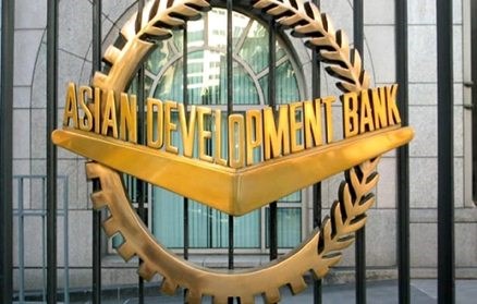 ADB ປັບຫຼຸດການຄາດຄະເນ ເສດຖະກິດປະເທດກຳລັງພັດທະນາໃນອາຊີ