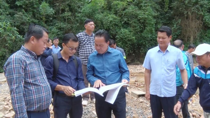 ເຈົ້າແຂວງບໍລິຄຳໄຊ ລົງຊຸກຍູ້ການກໍ່ສ້າງພື້ນຖານໂຄງລ່າງ ຢູ່ເມືອງໄຊຈຳພອນ