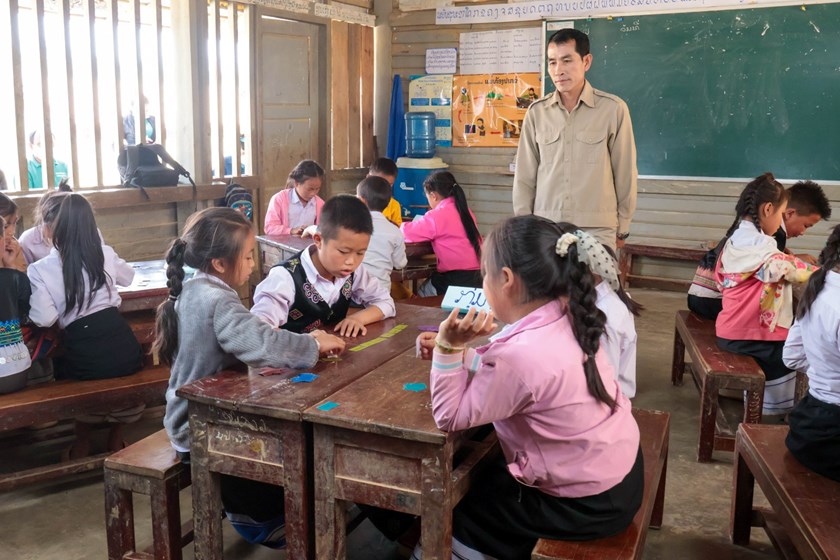 ສສກ ເອົາໃຈໃສ່ວຽກງານສາມັນສຶກສາ 